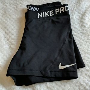 Medium Nike pro's